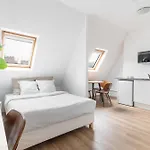 Maison V L 1br Close To Luxembourg Garden * باريس