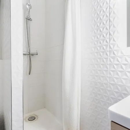 Maison V L 1br Close To Luxembourg Garden * باريس