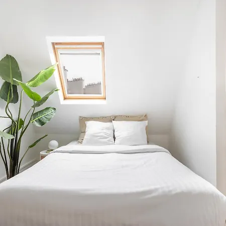 Maison V L 1br Close To Luxembourg Garden شقة