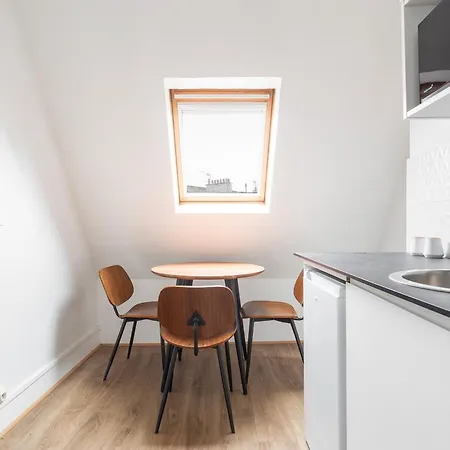 Apartment Maison V L 1br Close To Luxembourg Garden